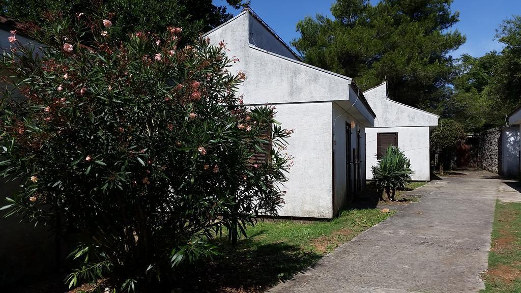 סטארי גראד Bungalows Jurjevac חדר תמונה